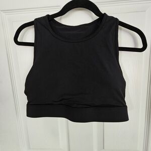 NWOT Fabletics Black Sports Bra with back pocket